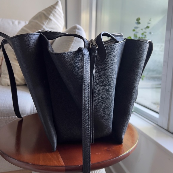 CELINE Tri-Fold Shoulder Bag - Picture 10 of 12